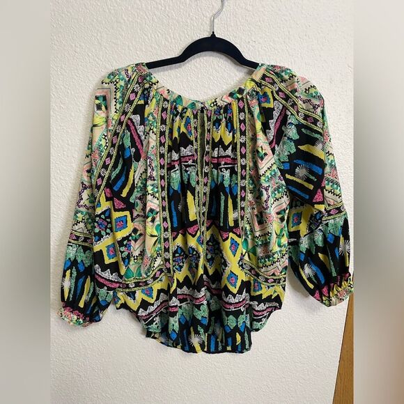 KAS New York Embroidered Fun Blouse P2P: 23” L:24.5” - Picture 1 of 10